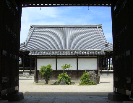 京都市西京区　本願寺西山別院墓地